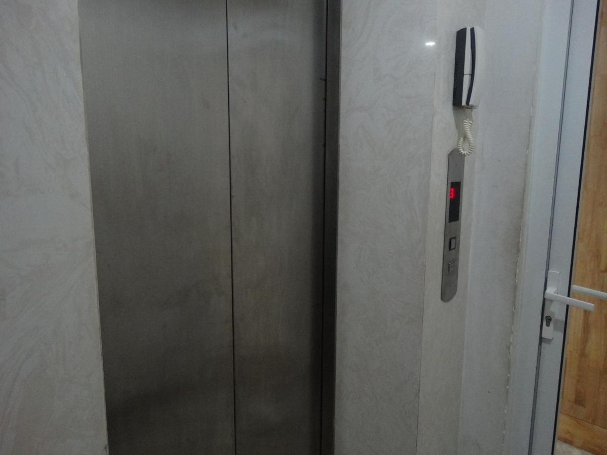 Tân Thành hotel Hô Chi Minh-Ville Extérieur photo