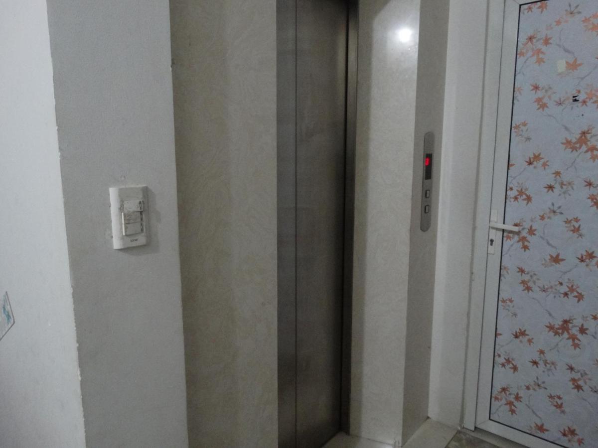 Tân Thành hotel Hô Chi Minh-Ville Extérieur photo